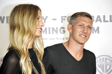'Wembley - Football is coming hoam' Premiere, München
