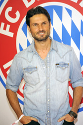 'Wembley - Football is coming hoam' Premiere, München