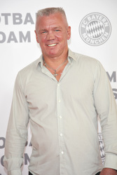 'Wembley - Football is coming hoam' Premiere, München