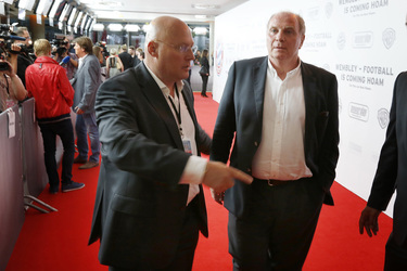 'Wembley - Football is coming hoam' Premiere, München
