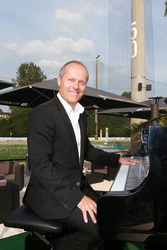 Joja Wendt in der Golf Lounge, Hamburg