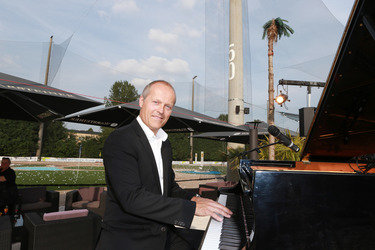 Joja Wendt in der Golf Lounge, Hamburg