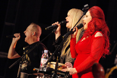 Fred Schneider, Cindy Wilson, Kate Pierson (The B52's)
