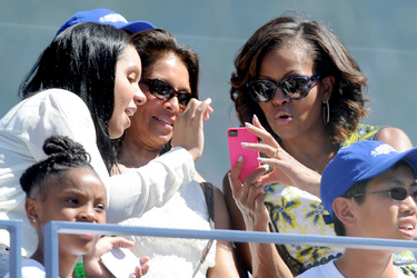 Jeanne Moutoussamy-Ashe, Michelle Obama