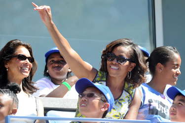 Jeanne Moutoussamy-Ashe, Michelle Obama, Sasha Obama