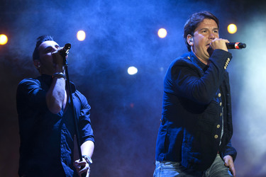 Andy & Lucas Perform in Alcala de Henares