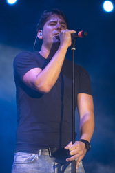 Andy & Lucas Perform in Alcala de Henares