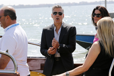 Auf dem Weg zum 'Gravity' Photocall, Biennale 2013