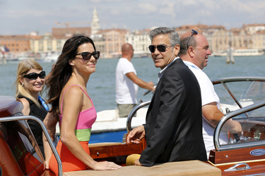 Auf dem Weg zum 'Gravity' Photocall, Biennale 2013