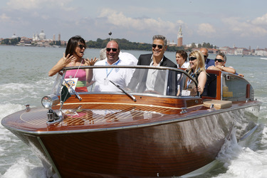 Auf dem Weg zum 'Gravity' Photocall, Biennale 2013
