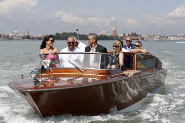 Auf dem Weg zum 'Gravity' Photocall, Biennale 2013