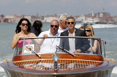 Auf dem Weg zum 'Gravity' Photocall, Biennale 2013