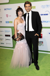 Nela Panghy-Lee mit Freund Christian