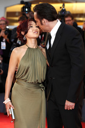 Nicolas Cage mit Ehefrau Alice Kim