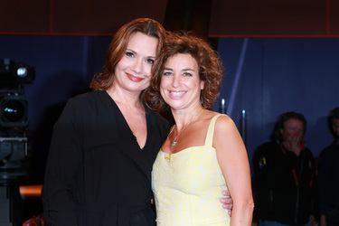 Jenny Jürgens, Isabel Varell
