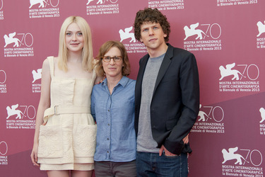 Dakota Fanning, Kelly Reichardt, Jesse Eisenberg