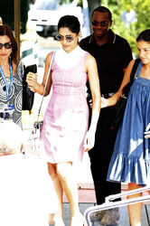 Freida Pinto auf der Biennale 2013