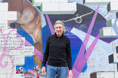 Roger Waters unterstützt den East Side Gallery Protest, Berlin