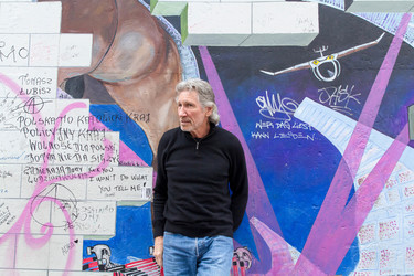 Roger Waters unterstützt den East Side Gallery Protest, Berlin