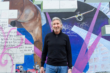 Roger Waters unterstützt den East Side Gallery Protest, Berlin