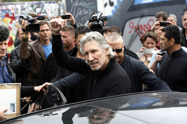 Roger Waters unterstützt den East Side Gallery Protest, Berlin