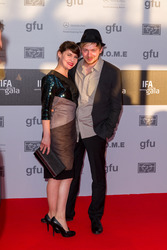 Tino Mewes mit Ehefrau Jamila Saab