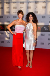 Alexandra Kamp, Janine White