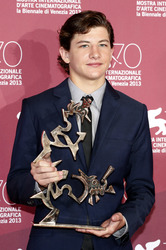 Tye Sheridan mit dem Marcello Mastroianni Award für den besten NachwuchsSchauspieler in 'Joe'