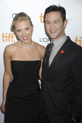 Scarlett Johansson, Joseph Gordon-Levitt