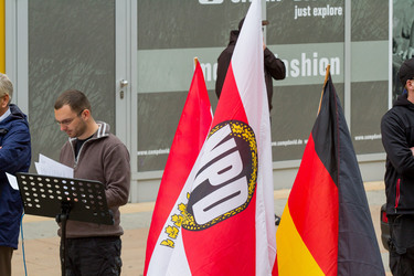 NPD Kundgebung in Hellersdorf, Berlin