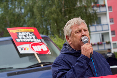 NPD Kundgebung in Hellersdorf, Berlin