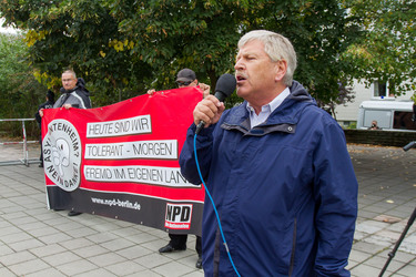 NPD Kundgebung in Hellersdorf, Berlin
