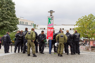NPD Kundgebung in Hellersdorf, Berlin