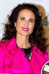 Andie MacDowell bei Douglas, Berlin