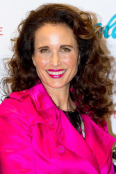 Andie MacDowell bei Douglas, Berlin