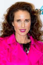 Andie MacDowell bei Douglas, Berlin