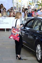 Sarah Gadon verlässt ihr Hotel, San Sebastian Film Festival 2013