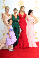Julie Bowen, Aubrey Anderson-Emmons, Sarah Hyland, Sofia Vergara, Ariel Winter