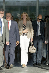 King Juan Carlos erhält Besuch im Quiron Hospital, Pozuelo de Alarcon