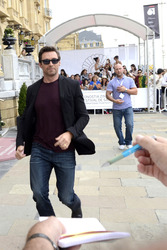 Hugh Jackman Signs Autographs at the San Sebastian Film Festival 2013