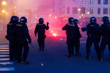 Ausschreitungen von Neonazis in Ostrava, Tschechien