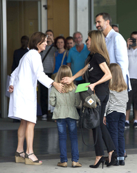 Die spanische königliche Familie besucht König Juan Carlos im Krankenhaus, Pozuelo de Alarcon