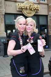 PINKTOBER Kampagne im Hard Rock Cafe, Hamburg