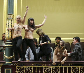Inna Shevchenko, Pauline Hillier, Lara Alcazar