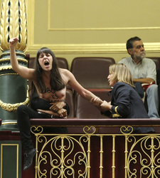 Femen Protest im spanischen Kongress, Madrid