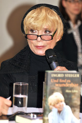 Ingrid Steeger: 'Und find es wunderbar' Buchpräsentation, Frankfurter Buchmesse
