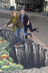 Straßen-Aktion mit Michaela May anlässlich der Woche der Welthungerhilfe, Berlin