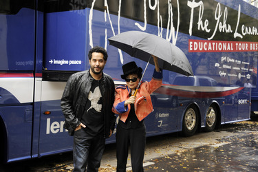 'John Lennon Educational Tour Bus' Pressetermin, Berlin