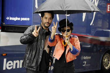 'John Lennon Educational Tour Bus' Pressetermin, Berlin