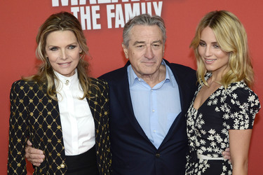 Michelle Pfeiffer, Robert De Niro, Dianna Agron